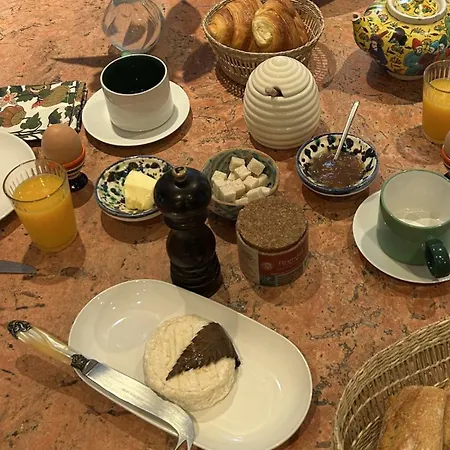 Frühstückspension L'heure Bleue
