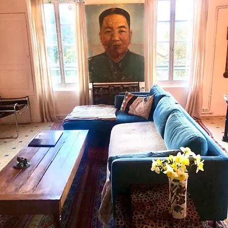 Bed and Breakfast L'heure Bleue Saintes