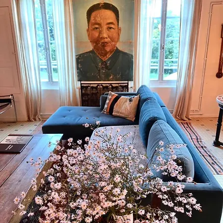 L'heure Bleue Bed and Breakfast