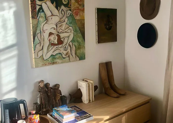 L'heure Bleue Bed and breakfast 3*